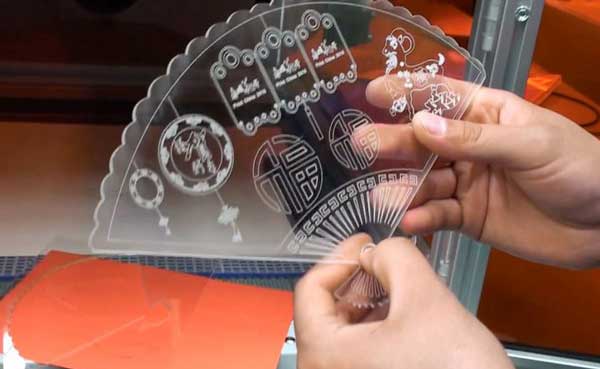 激光模切機(jī)跟激光切割機(jī)是同一種設(shè)備嗎？