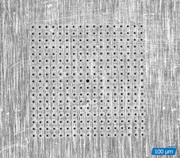 激光精密鉆孔 ? 速度極快，磨損最小(圖4)