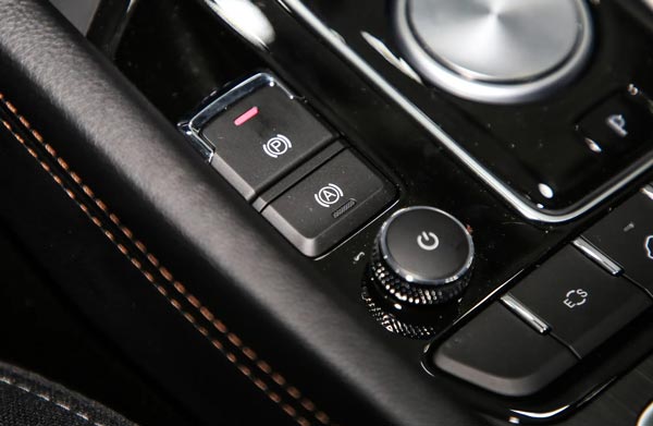 汽車標(biāo)識logo都是如何進(jìn)行打標(biāo)的？答案是用激光打標(biāo)機(jī)！(圖3)